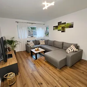 Luna Apartment