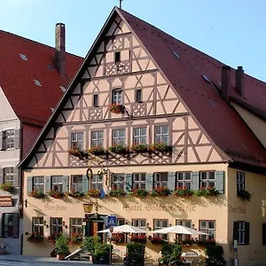 & Goldene Rose Hotel